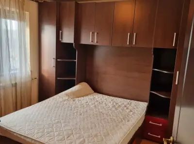 Apartament cu 2 camere, modelul decomandat, situat la etajul 4 zona Pacurari - Profi -Petru Poni
