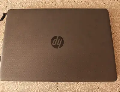 Laptop de vanzare